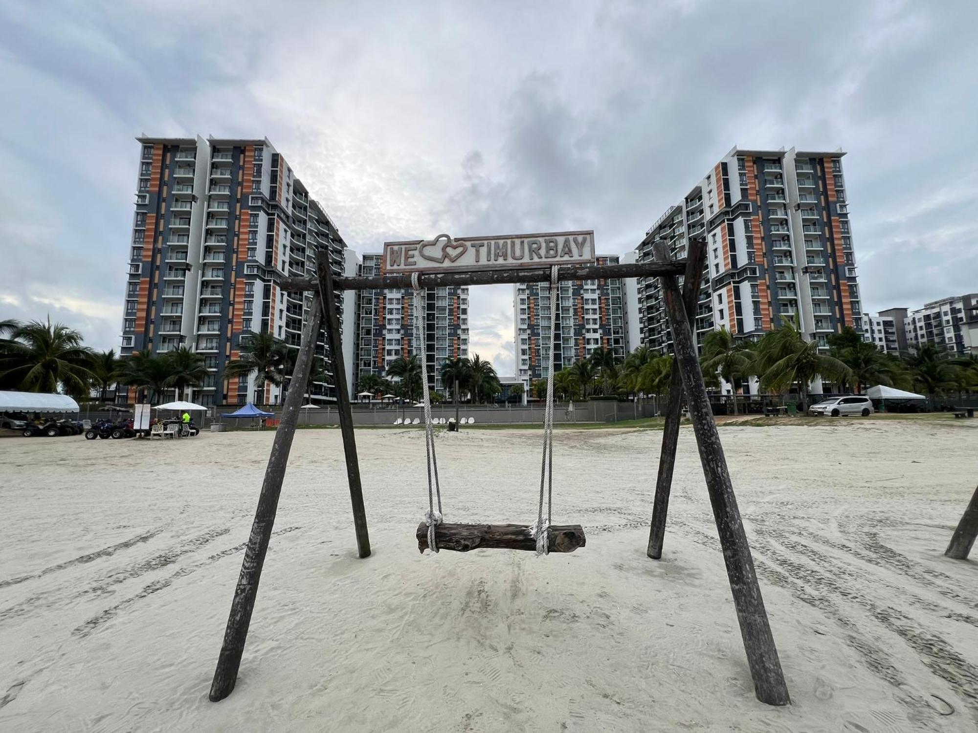 Vitaminsea Seaview 6Pax Studio Netflix B-7-03 Kuantan Exterior foto