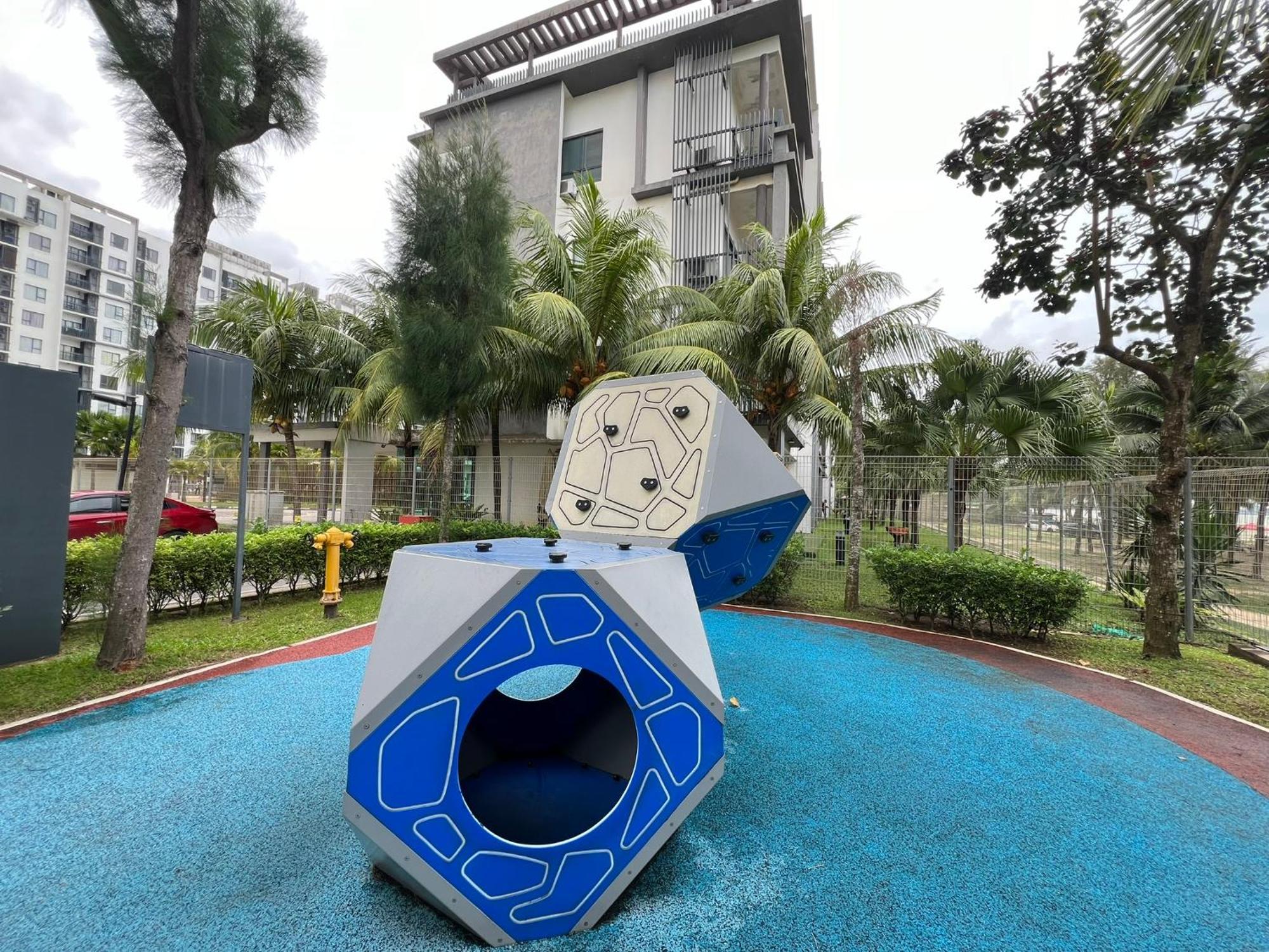 Vitaminsea Seaview 6Pax Studio Netflix B-7-03 Kuantan Exterior foto