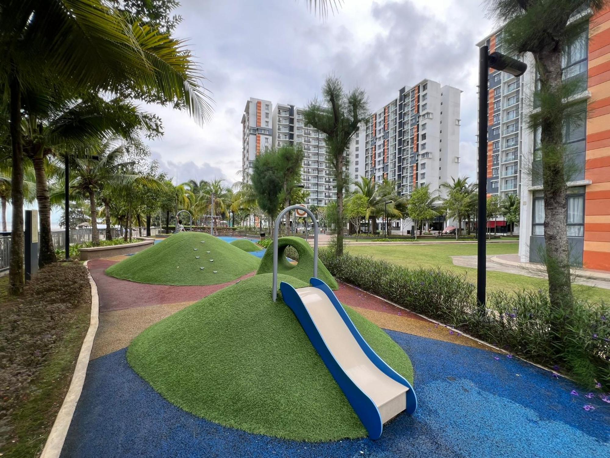 Vitaminsea Seaview 6Pax Studio Netflix B-7-03 Kuantan Exterior foto