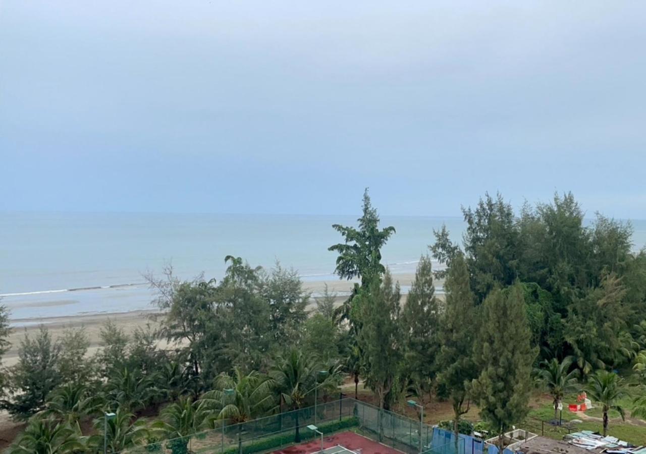 Vitaminsea Seaview 6Pax Studio Netflix B-7-03 Kuantan Exterior foto